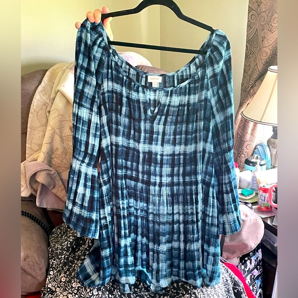 Avenue Tops - AVENUE Blue Plaid, Pleated, Bohemian Tunic Top in EXCELLENT CONDITION (30/32)